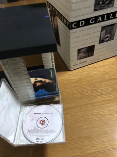 CD Gallery rotating Compact Discs display and storage unit holds 120 cd’s