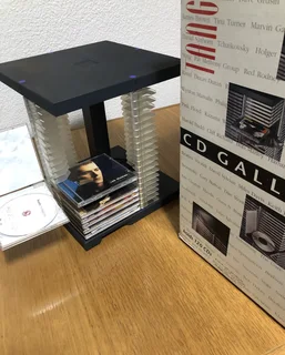 CD Gallery rotating Compact Discs display and storage unit holds 120 cd’s
