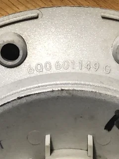 Volkswagen original mag wheels center cap