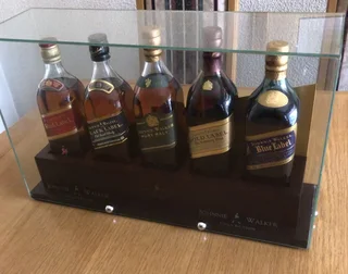 Johnnie W Unique Collection