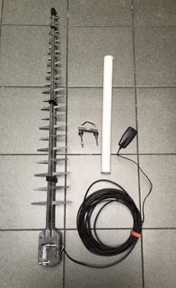 Cellphone GSM booster antenna 10 meters of cable including brackets