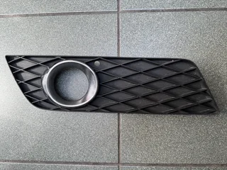 Mercedes Benz A Class front right fog light cover grille