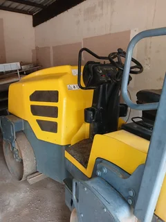 2.5 ton Roller/ Atlas Copco Compressor for sale
