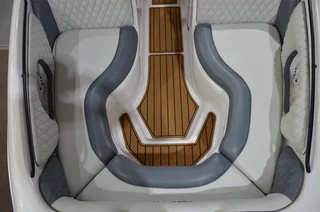 CLASSIC 230 ON TRAILER 300 HP SUZUKI 4 STROKE 2024 MODEL FINANCE ARRANGED