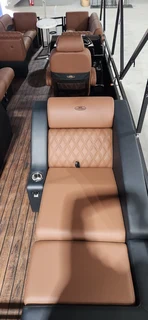 WATERMARK 7500 AL TRITOON ON TRAILER VARIOUS MOTOR OPTIONS AVAILABLE