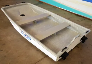 TUG 5 TENDER WET DECK