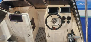 COBRA CAT 525 ON TRAILER 2 X 90 HP SUZUKI 4 STROKES 2014 MODELS 900 HOUR FINANCE ARRANGED