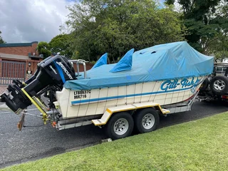 SWIFT 575 ON TRAILER 2 X 150 HP MERCURY OPTIMAX 83 HOURS