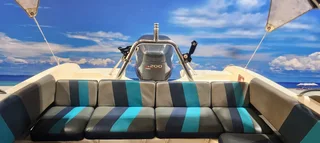 SPASH 19 FT ON TRAILER 200 HP YAMAHA  204 HOURS