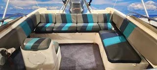 SPASH 19 FT ON TRAILER 200 HP YAMAHA  204 HOURS