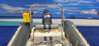 Falcon 580 Centre console on trailer 115 HP Yamaha 4 Stroke 2012 Model 203 Hours.