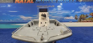 TUG 30 WET DECK ON TRAILER 100 HP YAMAHA 4 STROKE FINANCE ARRANGED