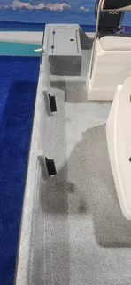 TUG 30 WET DECK ON TRAILER 100 HP YAMAHA 4 STROKE FINANCE ARRANGED