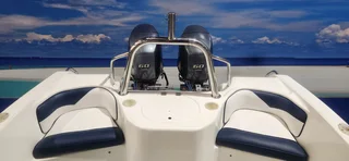 EXPLORER 540 CC ON TRAILER 2 X 60 HP YAMAHA 4 STROKES