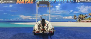 STEALTH POWER FISHA 490 ON TRAILER 20 HP SUZUKI 4 STROKE