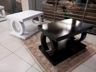 New wooden coffee table in black / white / mahoghany