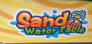Sand and water table