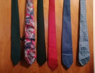 Mens shirts, long sleeved and T shirts