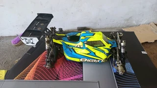 Tlr 8x nitro buggy