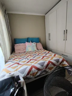 Nice and affordable property for sale in Soshanguve Vv with Flisp