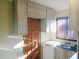 Fully Fitted 3 Bedroom House for Sale in Soshanguve Vv