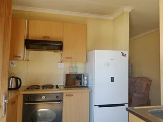 Spacious 3 bedroom House for Rental in Morula View, Move in Ready
