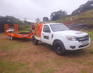 TOWING SERVICE 24H  // ROLLBACK  // MACHINE MOVING