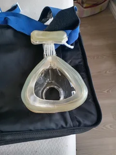 PHILLIPS RESPIRONICS SLEEP APNEA MACHINE