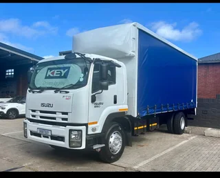 2020 Isuzu FTR850 AMT Curtainside