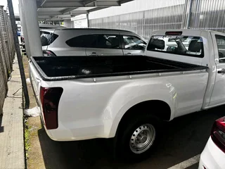 2023 Isuzu Fleetside 250Dmax