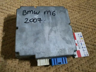 BMW E63/E64 M6 o.e.m amplifier