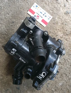 VW Golf 7 GTI waterpump (CHH)