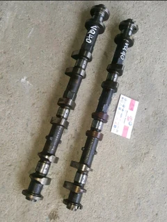 Nissan 4.0V6 camshaft (VQ40)