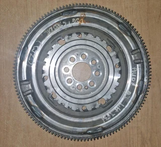 Audi solid mass flywheel (S Tronic)