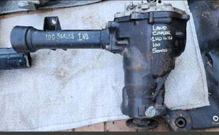 Landcruiser 100 series front diff(1HD)