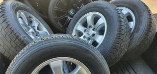 Prado 120 o.e.m rims & tyres
