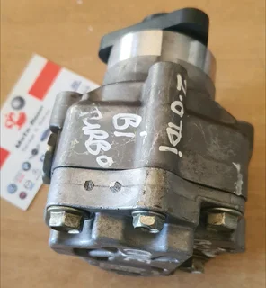 VW Amarok power steering pump !!!