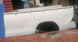 Toyota Hilux loadbin (LWB) GD6