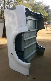 Toyota Hilux Supercab load bin (D4D)