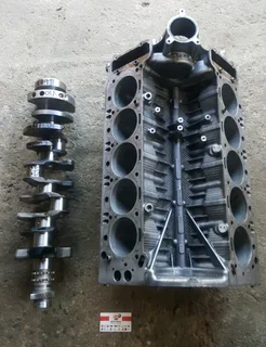 BMW V10 engine block (S85B50)