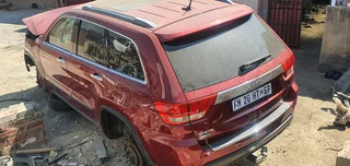 JEEP Cherokee stripping for spares !!!