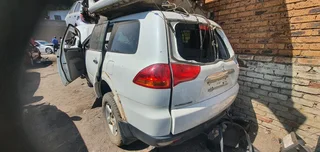 Pajero Sport stripping for spares !!!