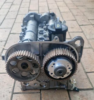 VW Golf 7 TSI cylinder head (CZC)