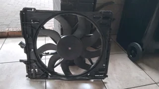 BMW F80 M3 radiator fan