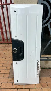 Nissan Hardbody (dpuble cab) Tailgate