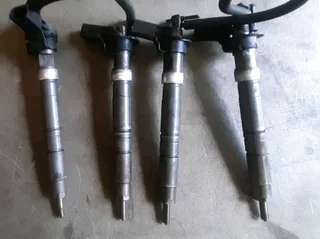 Transporter T5 2.0TDI injectors (CAA)