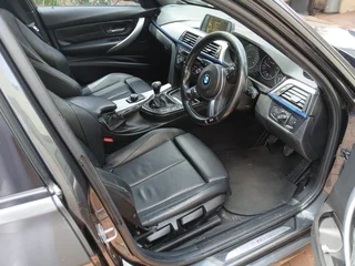 2012 BMW F30 320i M-Sport manual