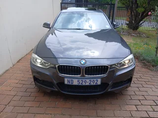 2012 BMW F30 320i M-Sport manual