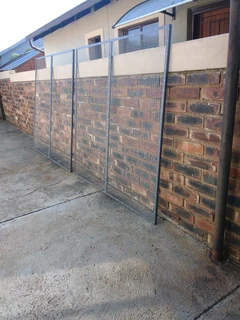 BIRD CAGE PANELS  1.8 X 1.8 meters only R 1350 EACH . covered with sheets or wire. Call 0611311232