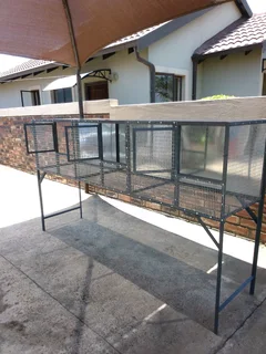 3 IN ONE RABBIT  BREEDING CAGE. Only R 5985.                            Call 0611 311 232